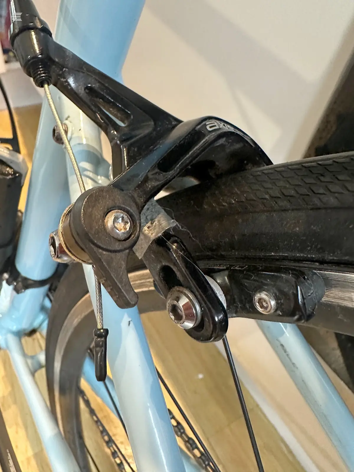 Used 2021 Specialized Allez Sport Road Bike, photo 6 of 17