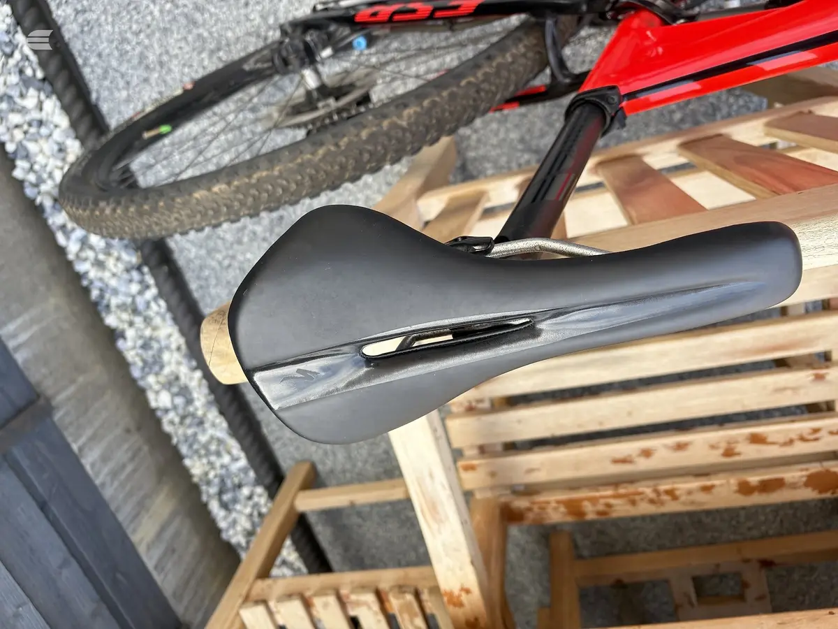 Used 2015 Specialized Epic World Cup Mountain Bike, photo 5 of 12