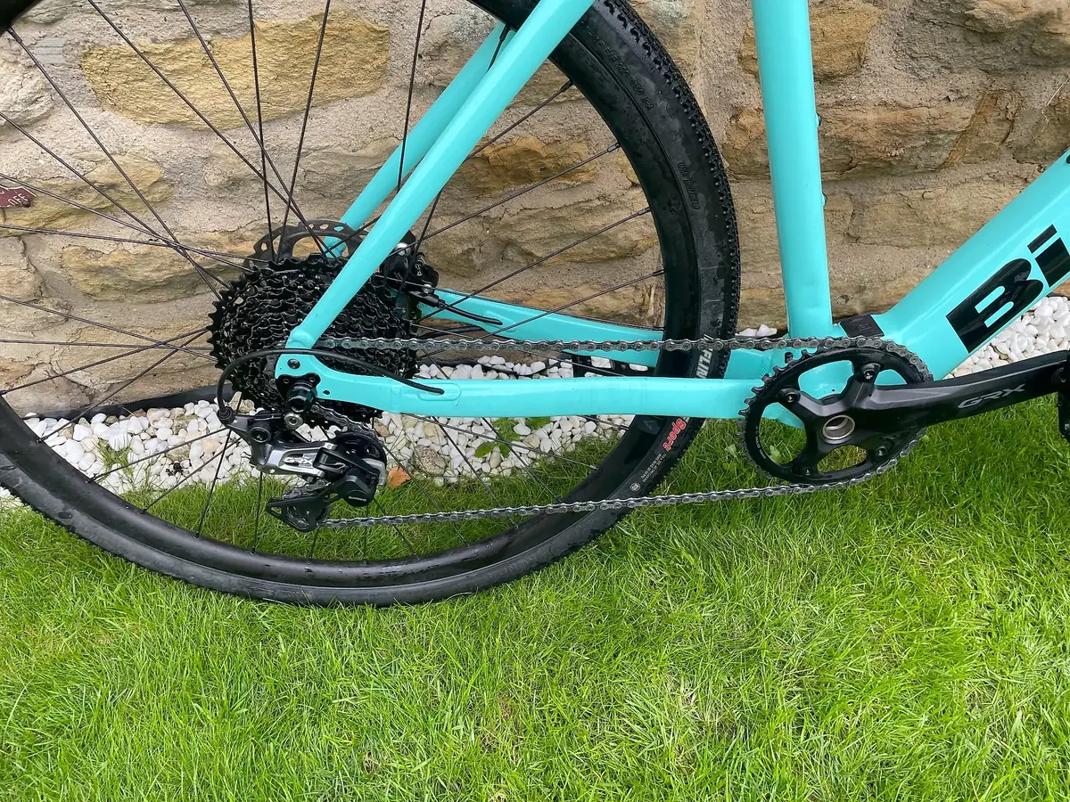 Used 2024 Bianchi E-Impulso Road Bike, photo 3 of 5