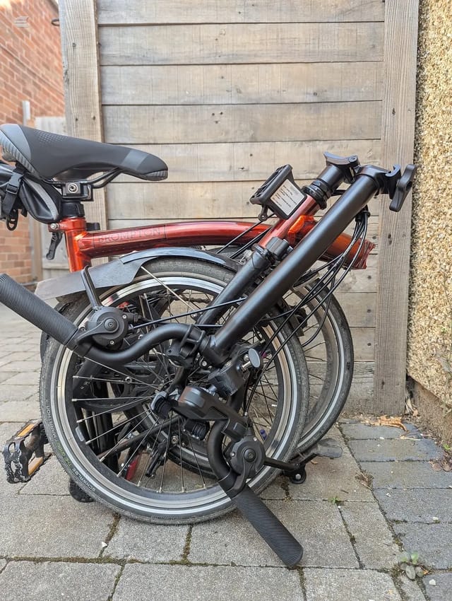 2023 Brompton C-Line Explore Folding Bike, photo 2 of 3