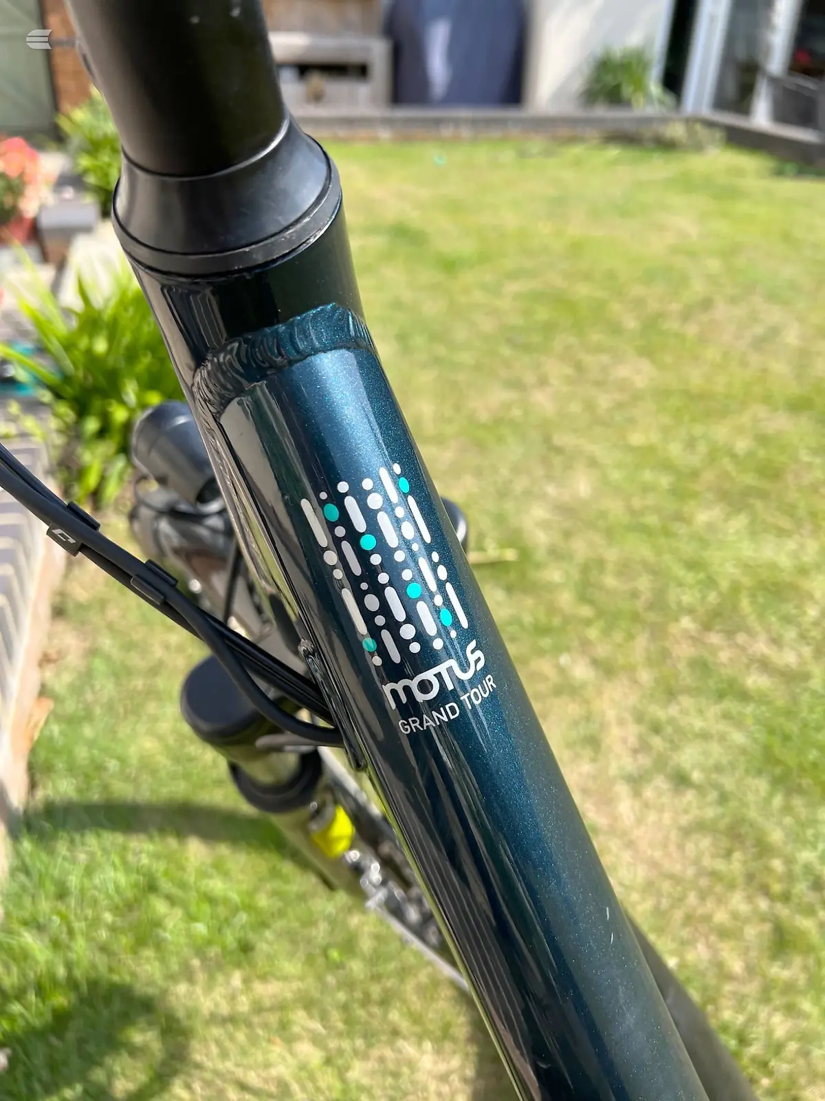 Used 2020 Raleigh Motus Grand Tour Hybrid Bike, photo 5 of 6