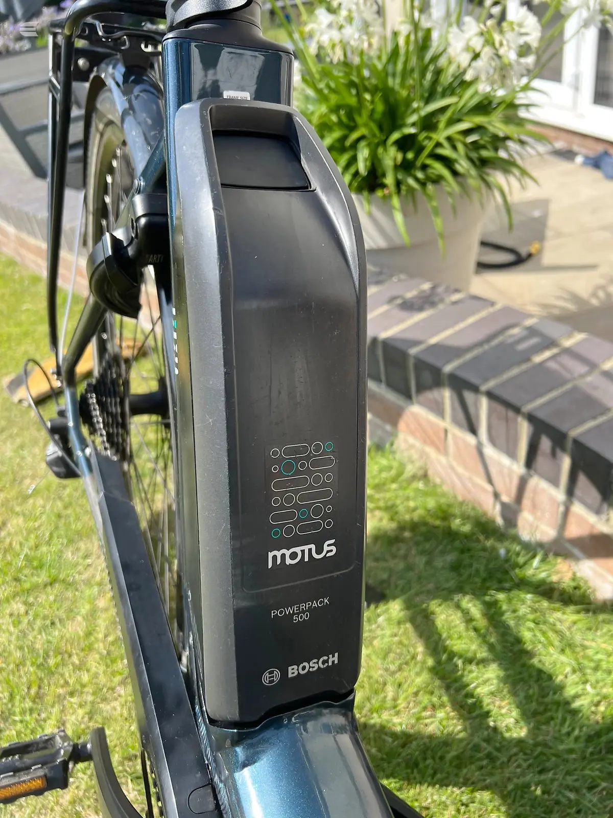 Used 2020 Raleigh Motus Grand Tour Hybrid Bike, photo 6 of 6