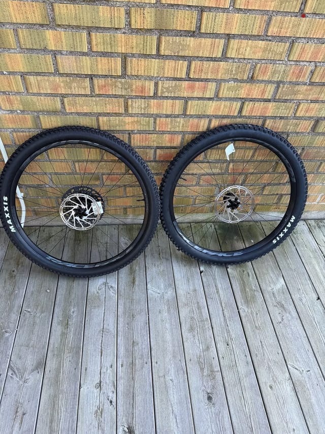 2024 Canyon Spectral 125 CF 7, photo 3 of 5